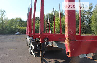 Лесовоз / Сортиментовоз - полуприцеп Schmitz Cargobull SAF 2004 в Хусте