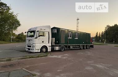 Бортовой полуприцеп Schmitz Cargobull SAF 2008 в 