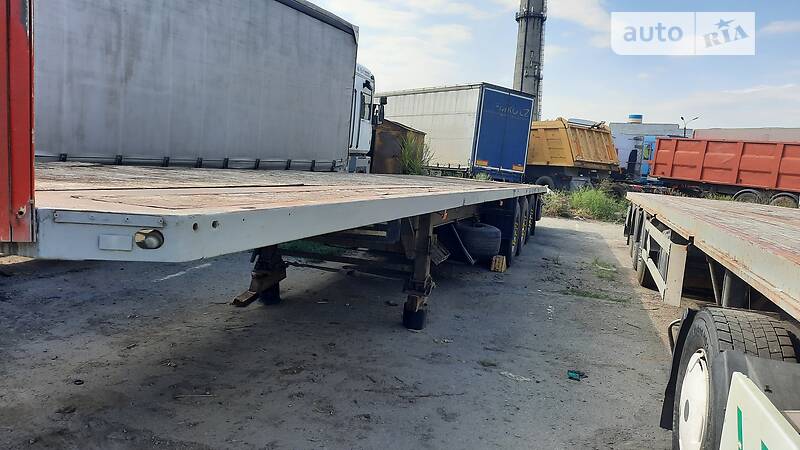 Платформа полуприцеп Schmitz Cargobull SAF 1999 в Днепре