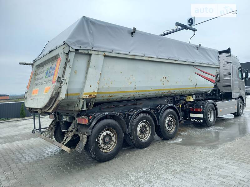 Самосвал полуприцеп Schmitz Cargobull SAF 2012 в Тячеве