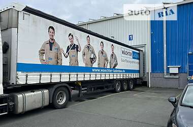 Бортовий напівпричіп Schmitz Cargobull SAF 2013 в Вінниці