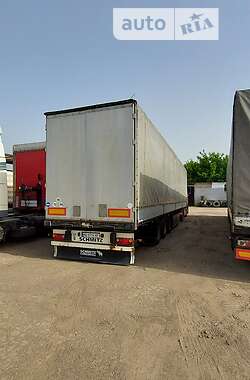 Тентованный борт (штора) - полуприцеп Schmitz Cargobull SAF 2007 в 