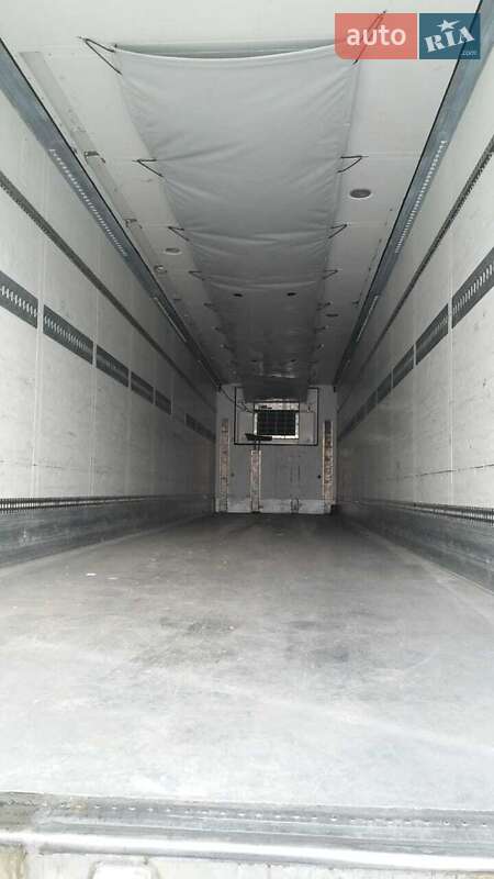 Рефрижератор Schmitz Cargobull SAF 2004 в Черкассах