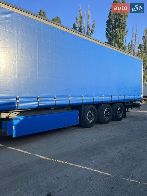 Бортовой полуприцеп Schmitz Cargobull SAF 2008 в Одессе