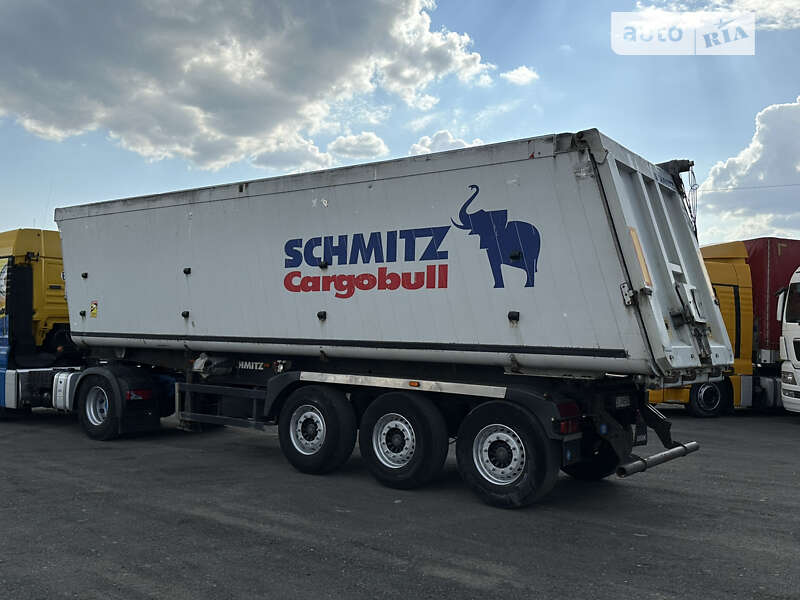 Schmitz Cargobull SAF 2004