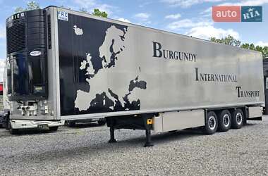 Рефрижератор полуприцеп Schmitz Cargobull SAF 2011 в Виннице