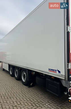 Рефрижератор полуприцеп Schmitz Cargobull SAF 2013 в 