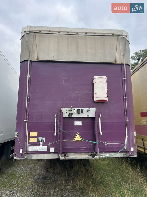 Тентований борт (штора) - напівпричіп Schmitz Cargobull SAF 2011 в Вінниці