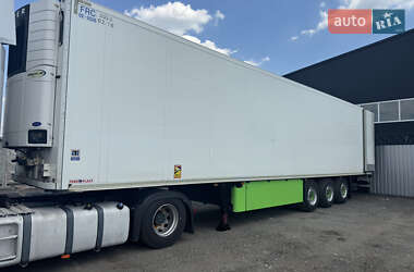 Рефрижератор полуприцеп Schmitz Cargobull SAF 2012 в Киеве