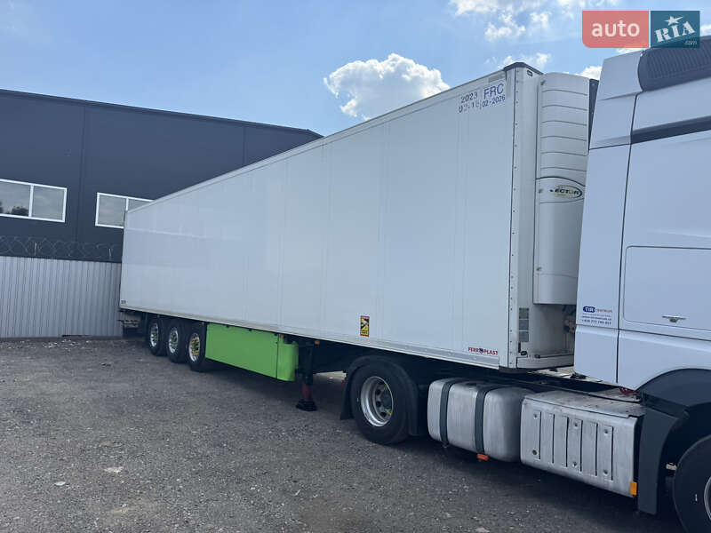Рефрижератор полуприцеп Schmitz Cargobull SAF 2012 в Киеве фото 3 Рефрижератор полуприцеп Schmitz Cargobull SAF 2012 в Киеве