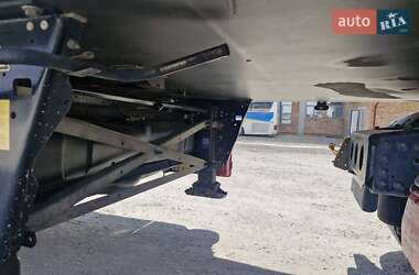 Рефрижератор полуприцеп Schmitz Cargobull SCB S3B 2012 в 