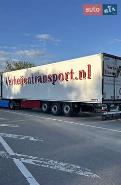 Рефрижератор полуприцеп Schmitz Cargobull SCB S3B 2017 в 