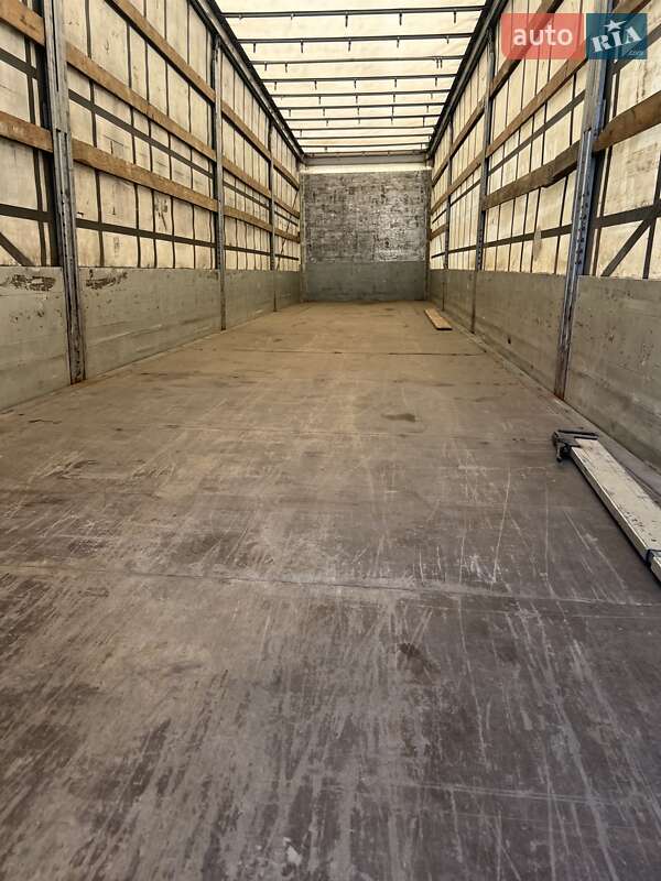 Тентованный борт (штора) - полуприцеп Schmitz Cargobull SCB S3B 2011 в Львове