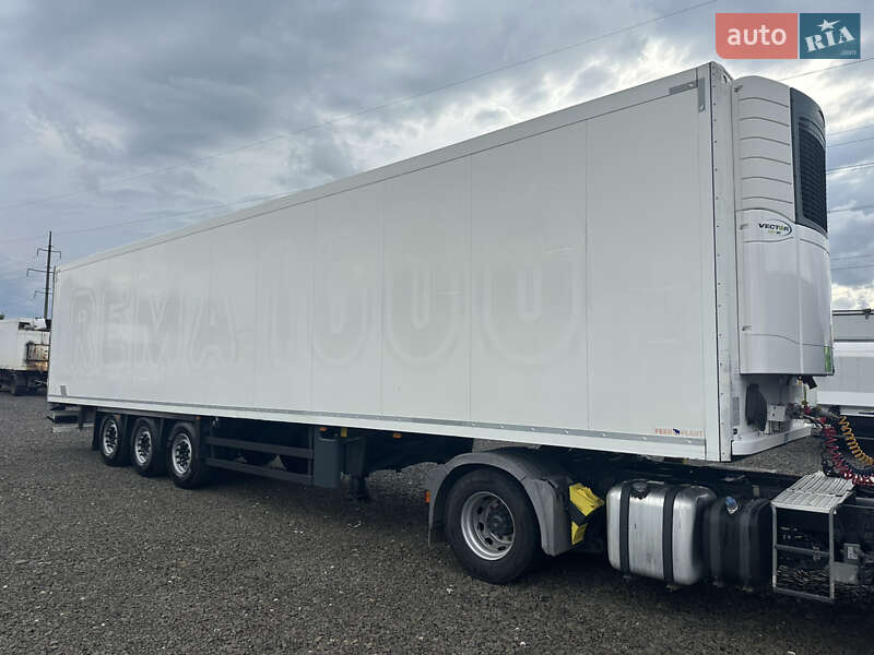Рефрижератор полуприцеп Schmitz Cargobull SCB S3B 2016 в Луцке фото 7 Рефрижератор полуприцеп Schmitz Cargobull SCB S3B 2016 в Луцке