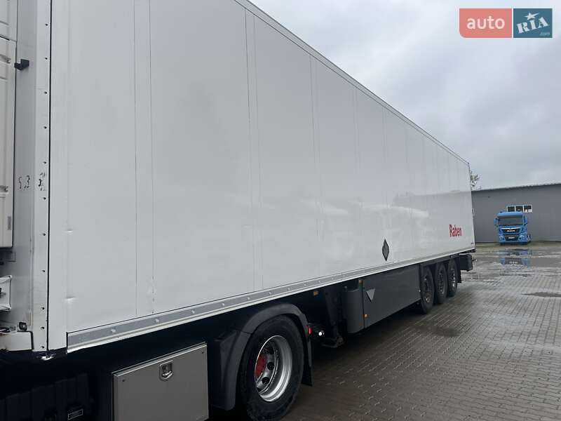 Рефрижератор полуприцеп Schmitz Cargobull SCB S3B 2015 в Калуше