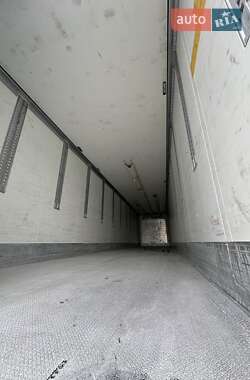 Рефрижератор полуприцеп Schmitz Cargobull SCB S3B 2014 в 