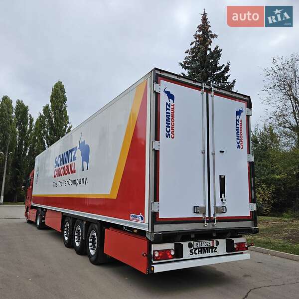 Рефрижератор полуприцеп Schmitz Cargobull SCB S3B 2013 в Кривом Роге