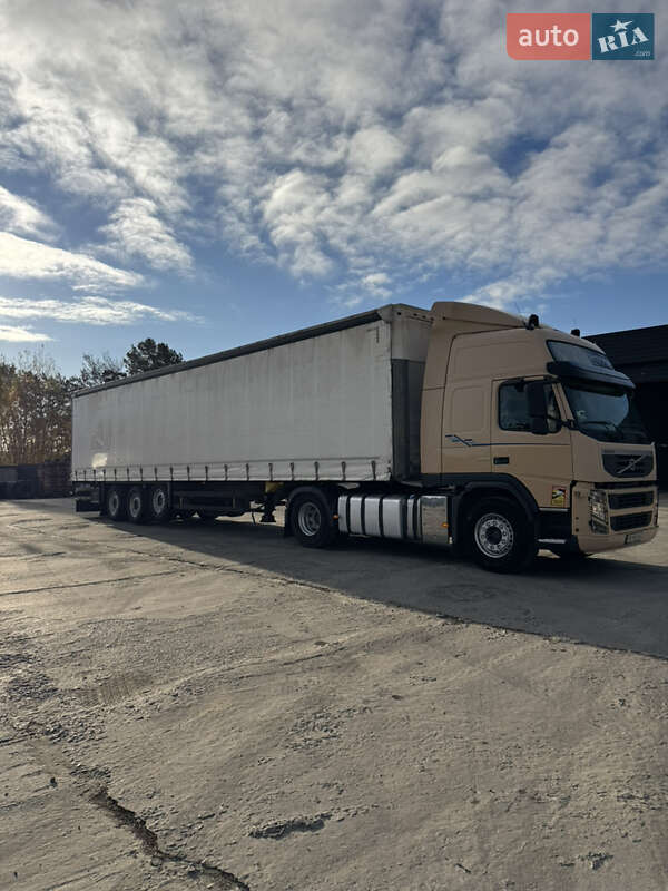 Тентований борт (штора) - напівпричіп Schmitz Cargobull SCB S3B 2012 в Вараші фото 3 Тентований борт (штора) - напівпричіп Schmitz Cargobull SCB S3B 2012 в Вараші