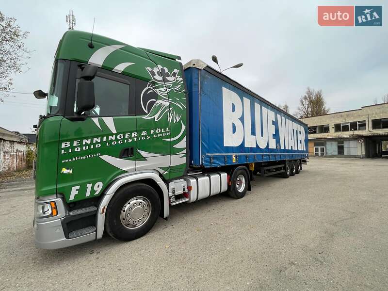 Тентований борт (штора) - напівпричіп Schmitz Cargobull SCB S3B 2015 в Запоріжжі