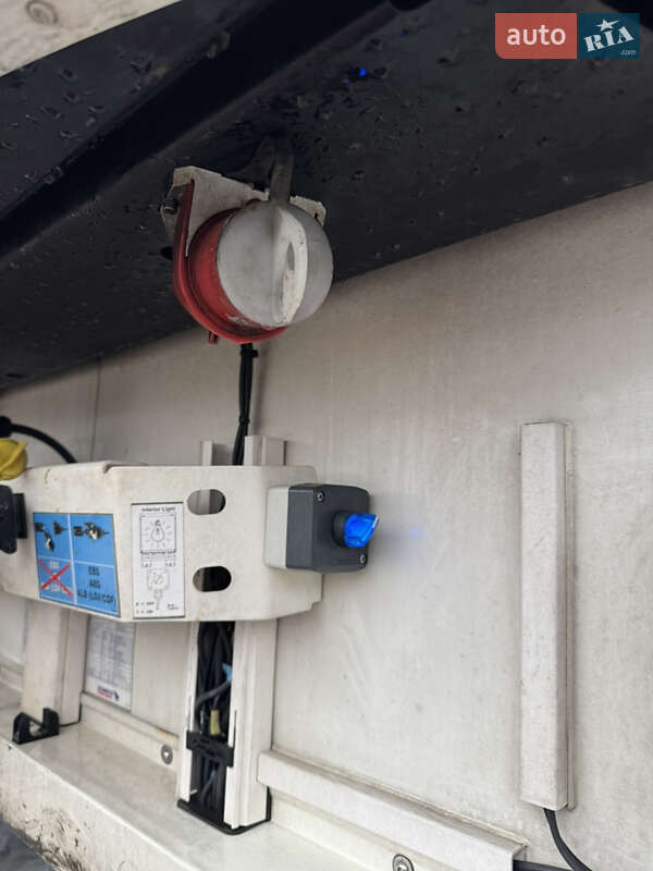 Рефрижератор напівпричіп Schmitz Cargobull SCB S3B 2017 в Києві