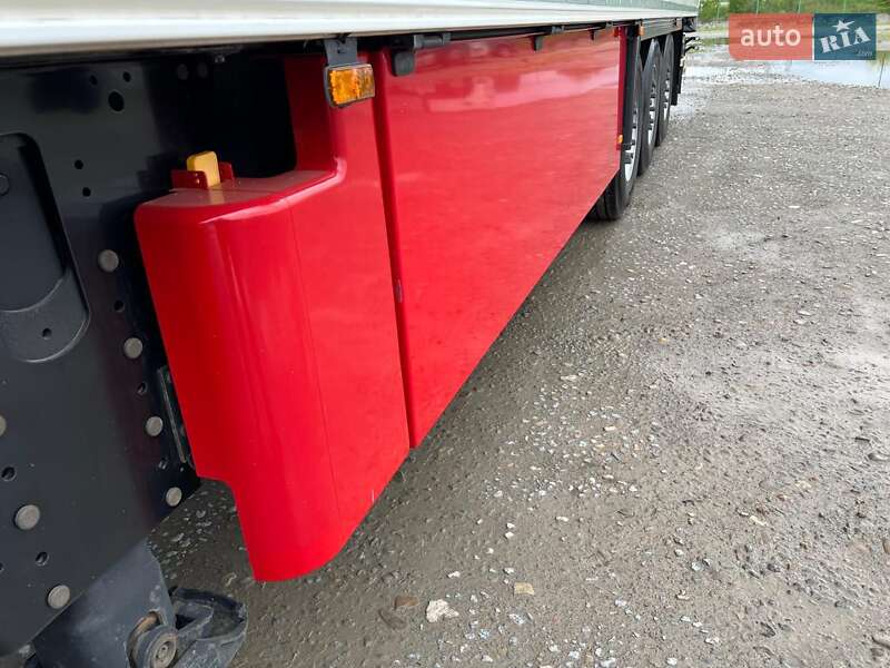 Рефрижератор напівпричіп Schmitz Cargobull SCB S3B 2018 в Чернівцях