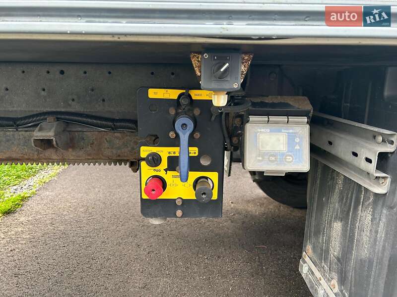 Рефрижератор полуприцеп Schmitz Cargobull SCB S3B 2015 в Ковеле