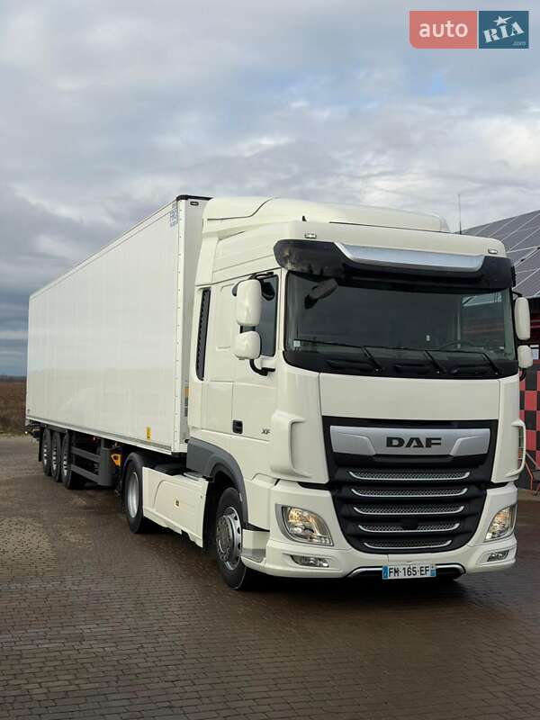 Рефрижератор полуприцеп Schmitz Cargobull SCB S3B 2018 в Ровно