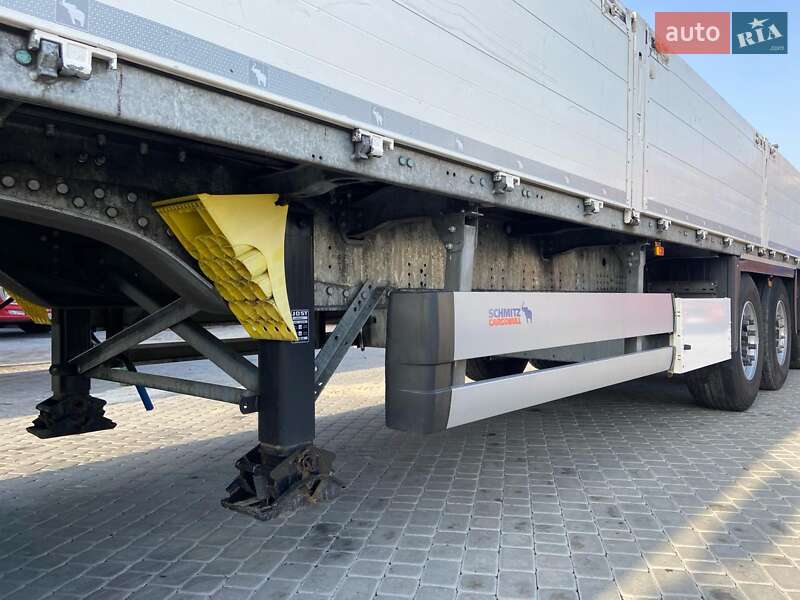 Бортовий напівпричіп Schmitz Cargobull SCB S3T 2019 в Заліщиках