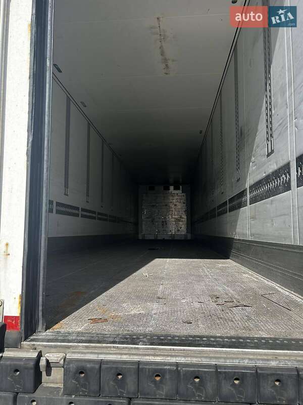 Рефрижератор напівпричіп Schmitz Cargobull SCB S3T 2014 в Іршаві
