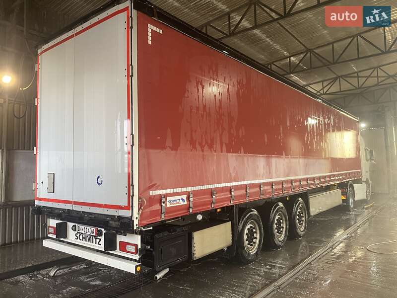 Тентований борт (штора) - напівпричіп Schmitz Cargobull SCB S3T 2019 в Ужгороді