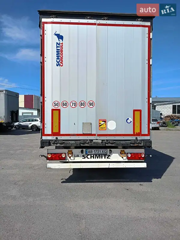 Тентований борт (штора) - напівпричіп Schmitz Cargobull SCB S3T 2015 в 