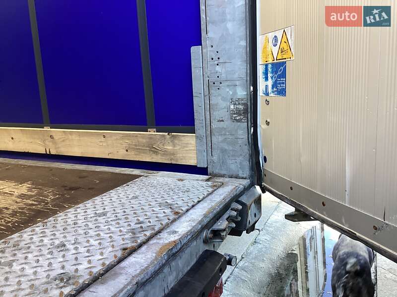 Тентований борт (штора) - напівпричіп Schmitz Cargobull SCB S3T 2016 в Черкасах