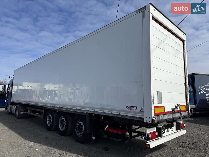 Ізотермічна будка Schmitz Cargobull SCB S3T 2015 в Луцьку