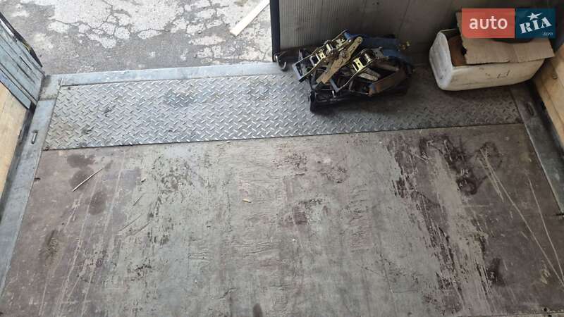 Тентований борт (штора) - напівпричіп Schmitz Cargobull SCB S3T 2013 в Сарнах