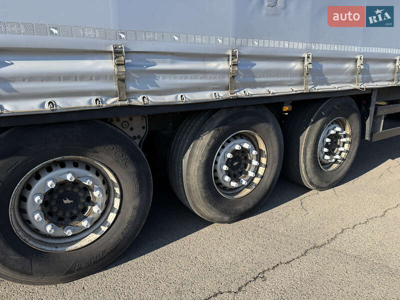 Тентований борт (штора) - напівпричіп Schmitz Cargobull SCB S3T 2016 в Луцьку