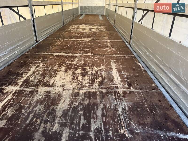 Тентований борт (штора) - напівпричіп Schmitz Cargobull SCB S3T 2015 в Житомирі