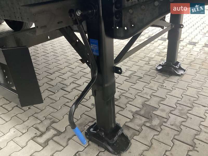 Тентованный борт (штора) - полуприцеп Schmitz Cargobull SCB S3T 2016 в Черкассах фото 13 Тентованный борт (штора) - полуприцеп Schmitz Cargobull SCB S3T 2016 в Черкассах