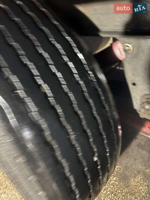 Тентований борт (штора) - напівпричіп Schmitz Cargobull SCB S3T 2012 в Києві