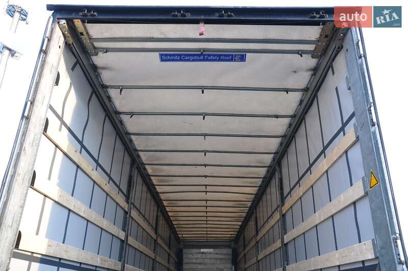 Тентованный борт (штора) - полуприцеп Schmitz Cargobull SCB S3T 2017 в Ровно