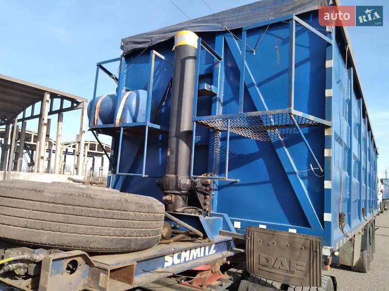 Самосвал полуприцеп Schmitz Cargobull SCF 2005 в Виннице