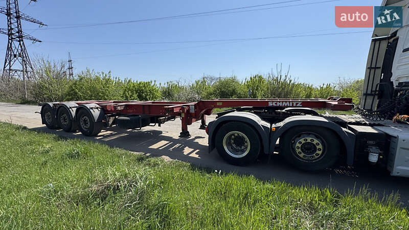 Контейнеровоз Schmitz Cargobull SCF 2006 в Одессе