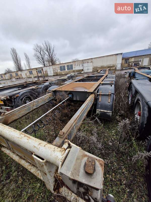 Контейнеровоз напівпричіп Schmitz Cargobull SCF 2000 в Одесі