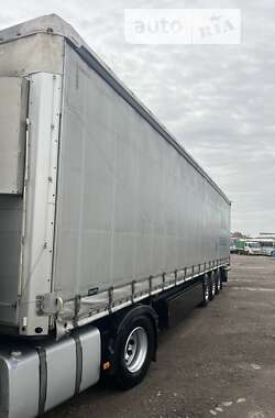 Бортовой полуприцеп Schmitz Cargobull Schutz 2012 в 