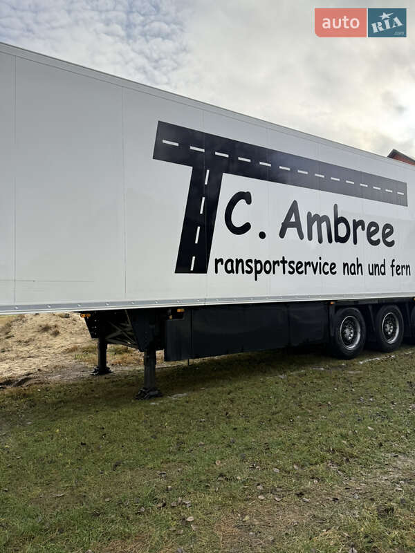 Рефрижератор полуприцеп Schmitz Cargobull Schutz 2016 в Владимирце