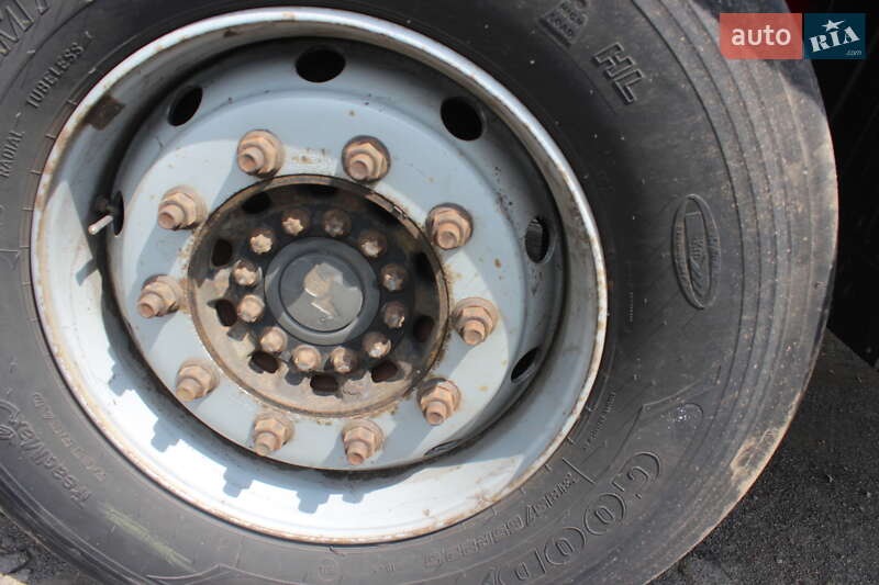 Тентований борт (штора) - напівпричіп Schmitz Cargobull SCS 24/L 2012 в Хусті фото 11 Тентований борт (штора) - напівпричіп Schmitz Cargobull SCS 24/L 2012 в Хусті