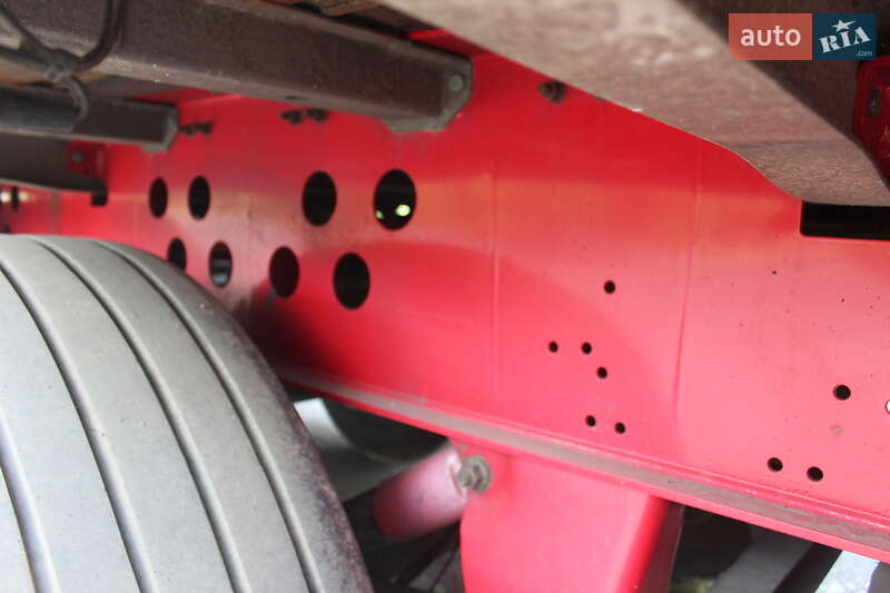 Тентований борт (штора) - напівпричіп Schmitz Cargobull SCS 24/L 2012 в Хусті фото 13 Тентований борт (штора) - напівпричіп Schmitz Cargobull SCS 24/L 2012 в Хусті