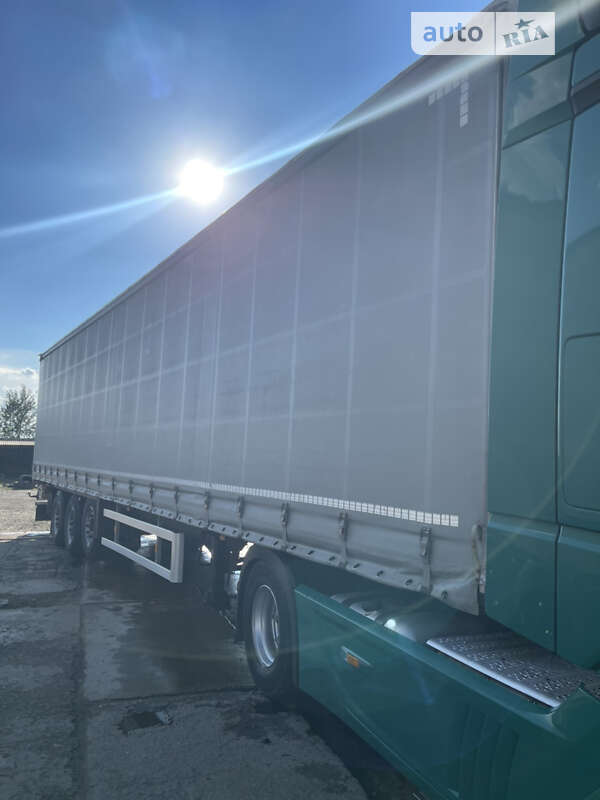 Тентований борт (штора) - напівпричіп Schmitz Cargobull SCS 24/L 2011 в Луцьку