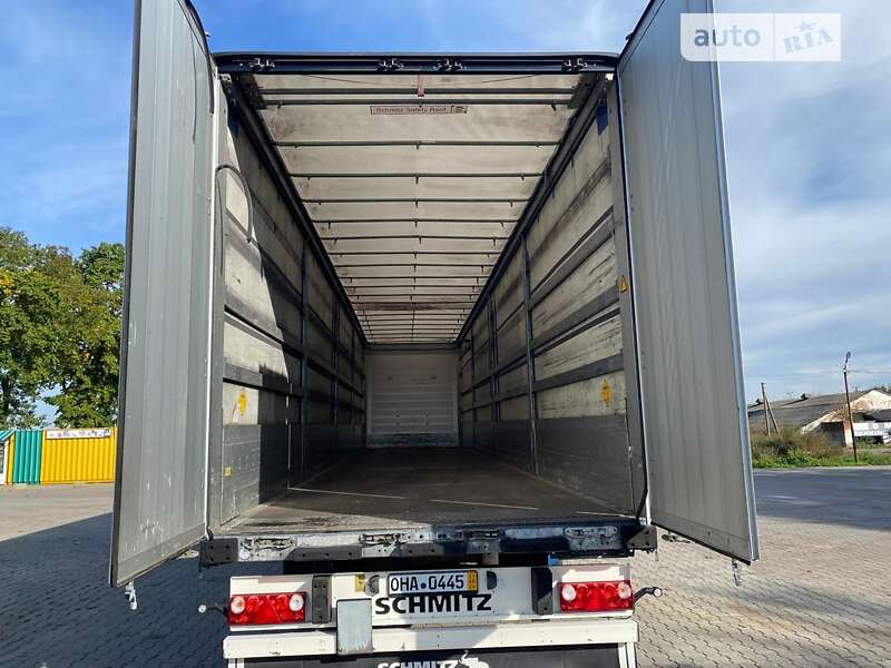 Тентований борт (штора) - напівпричіп Schmitz Cargobull SCS 24/L 2014 в Коломиї