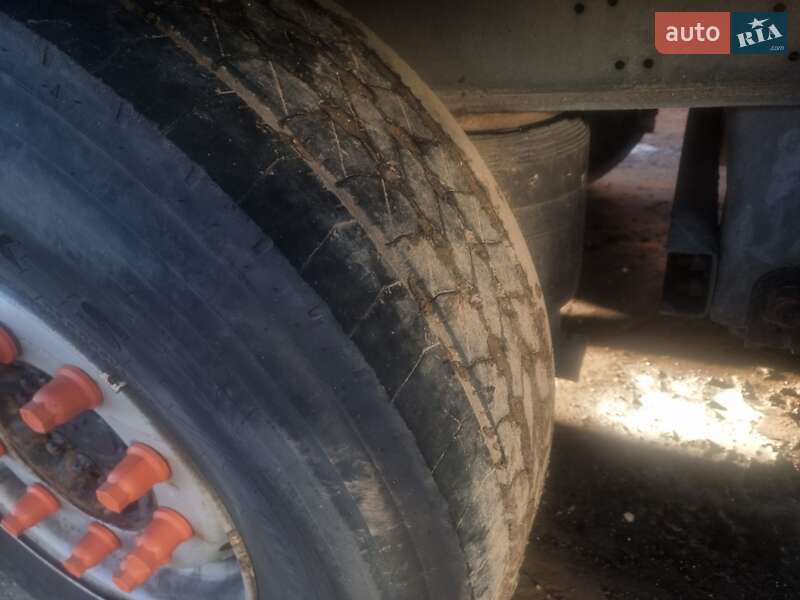 Тентованный борт (штора) - полуприцеп Schmitz Cargobull SCS 24/L 2011 в Калуше