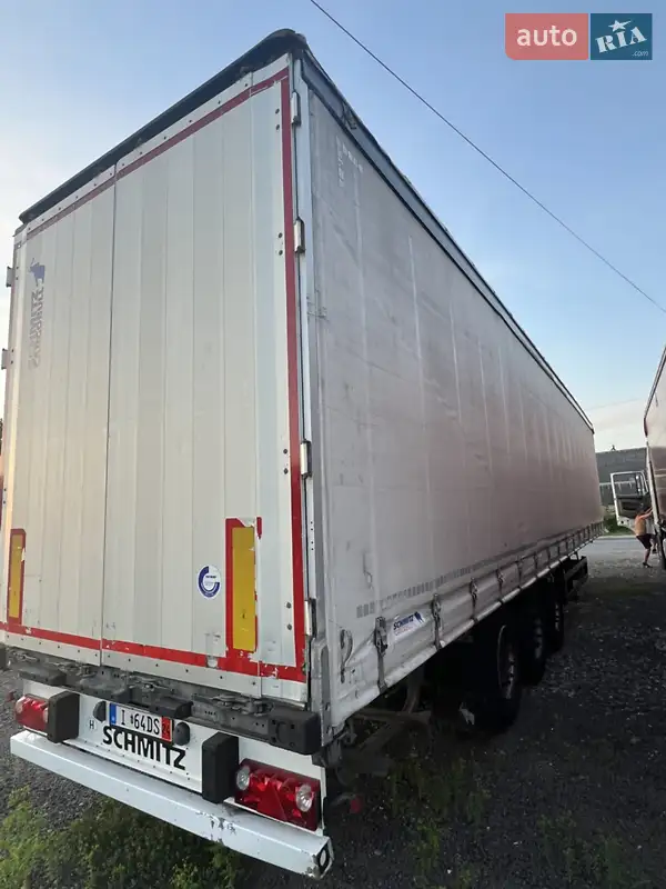 Тентованный борт (штора) - полуприцеп Schmitz Cargobull SCS 24/L 2012 в 